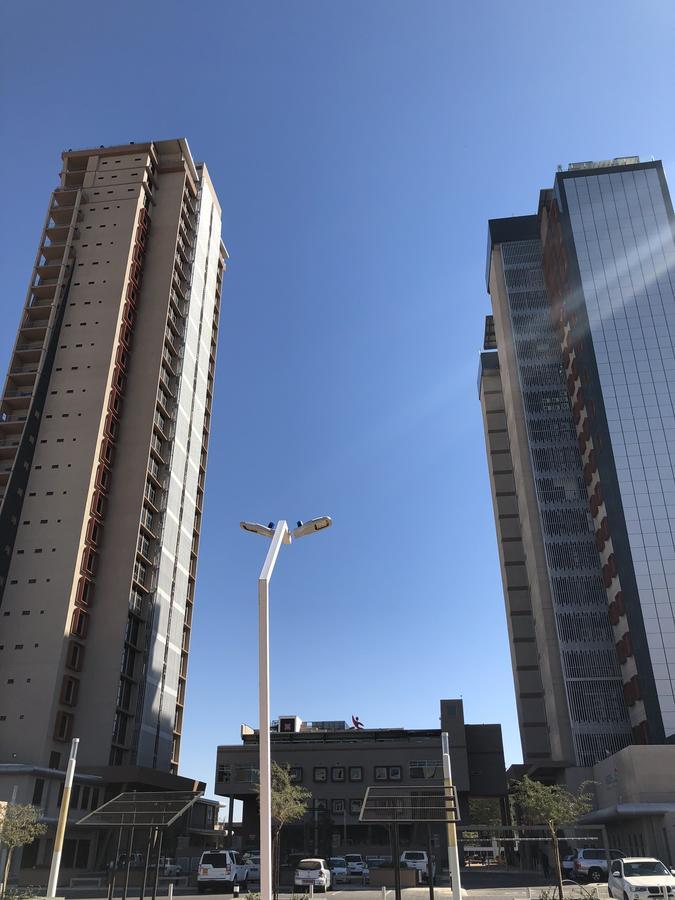 Urban Awe Apartment-Itowers 23Rd Floor Gaborone Exteriör bild