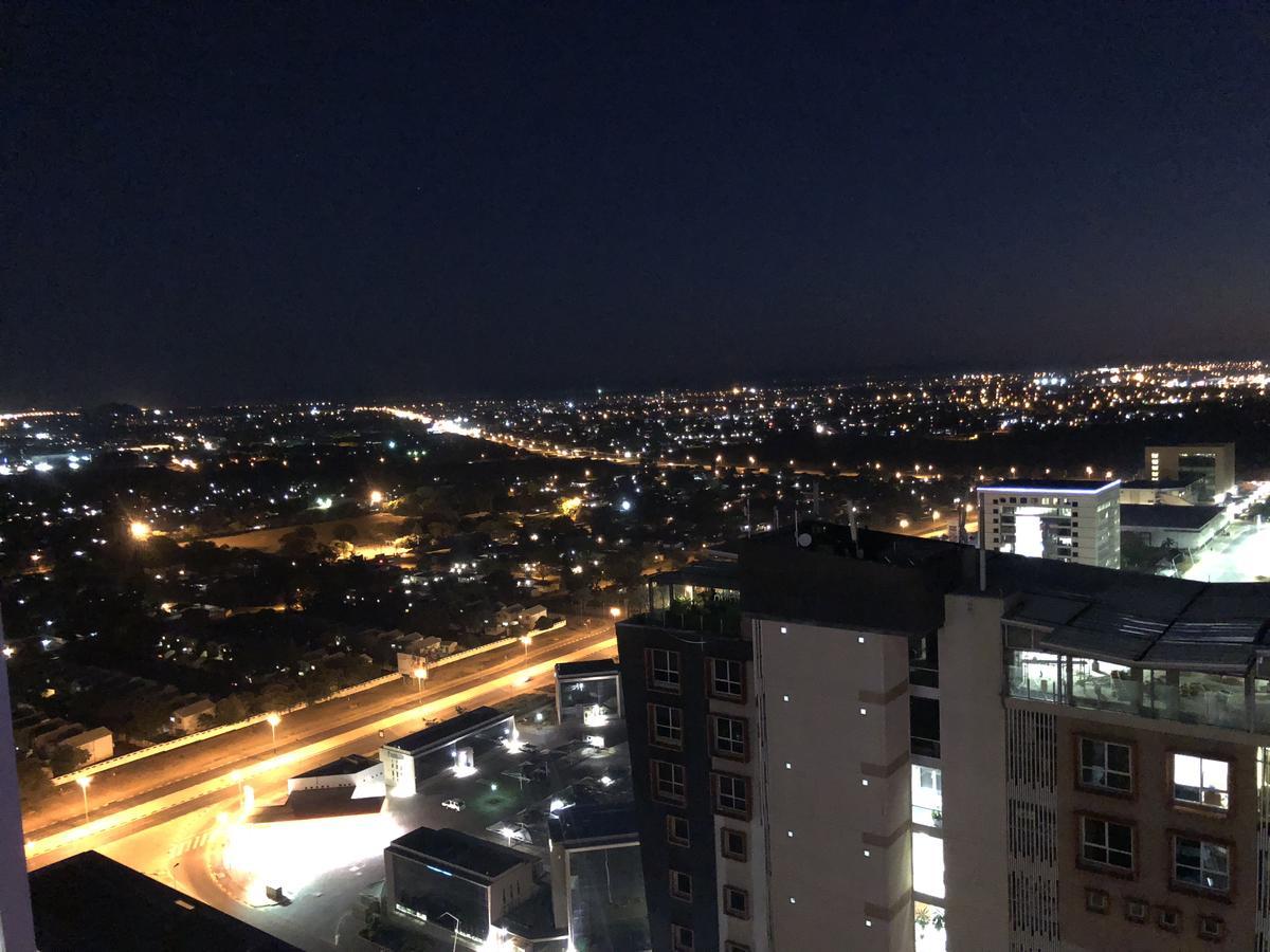 Urban Awe Apartment-Itowers 23Rd Floor Gaborone Exteriör bild